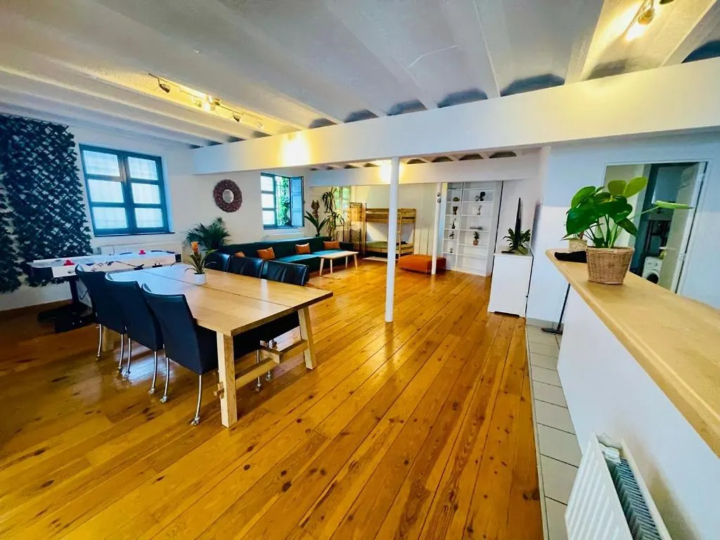 Down Town Oasis-Spacious Loft With Private Parking Bruxelles Belgique